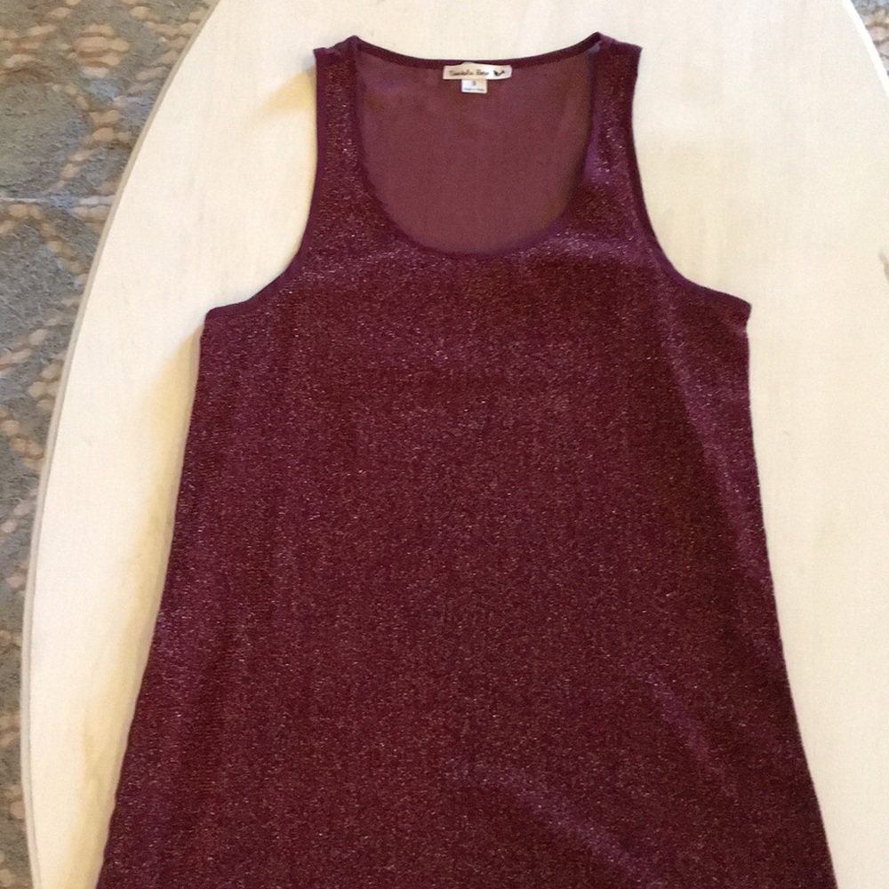 Burgundy/maroon and gold tank